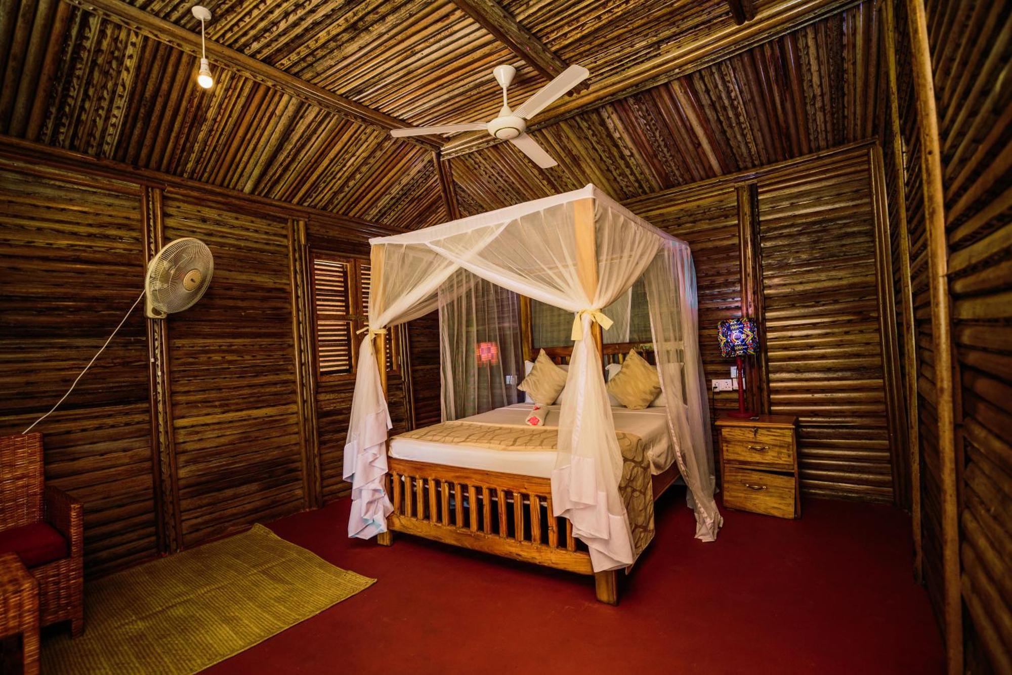 Maisara Mafia Beach Lodge คิลินโดนี ภายนอก รูปภาพ